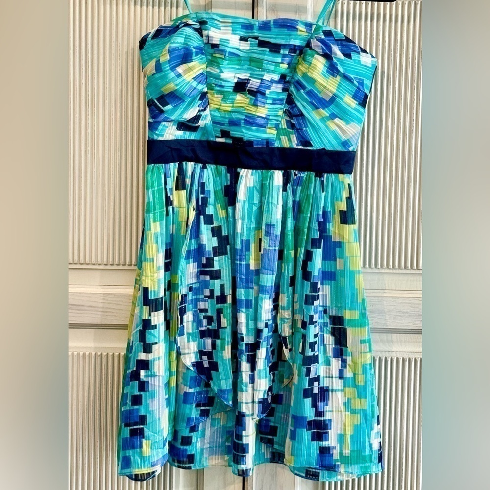 MAX AND CLEO Scuba Blue Strapless Minidress, Size 4